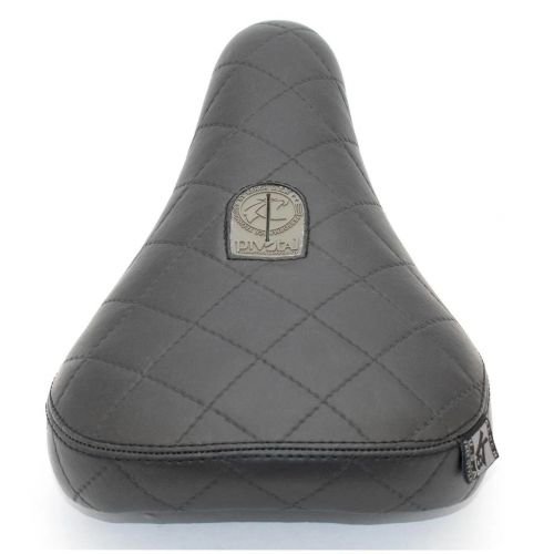 Седло PIVOTAL стеганое черное